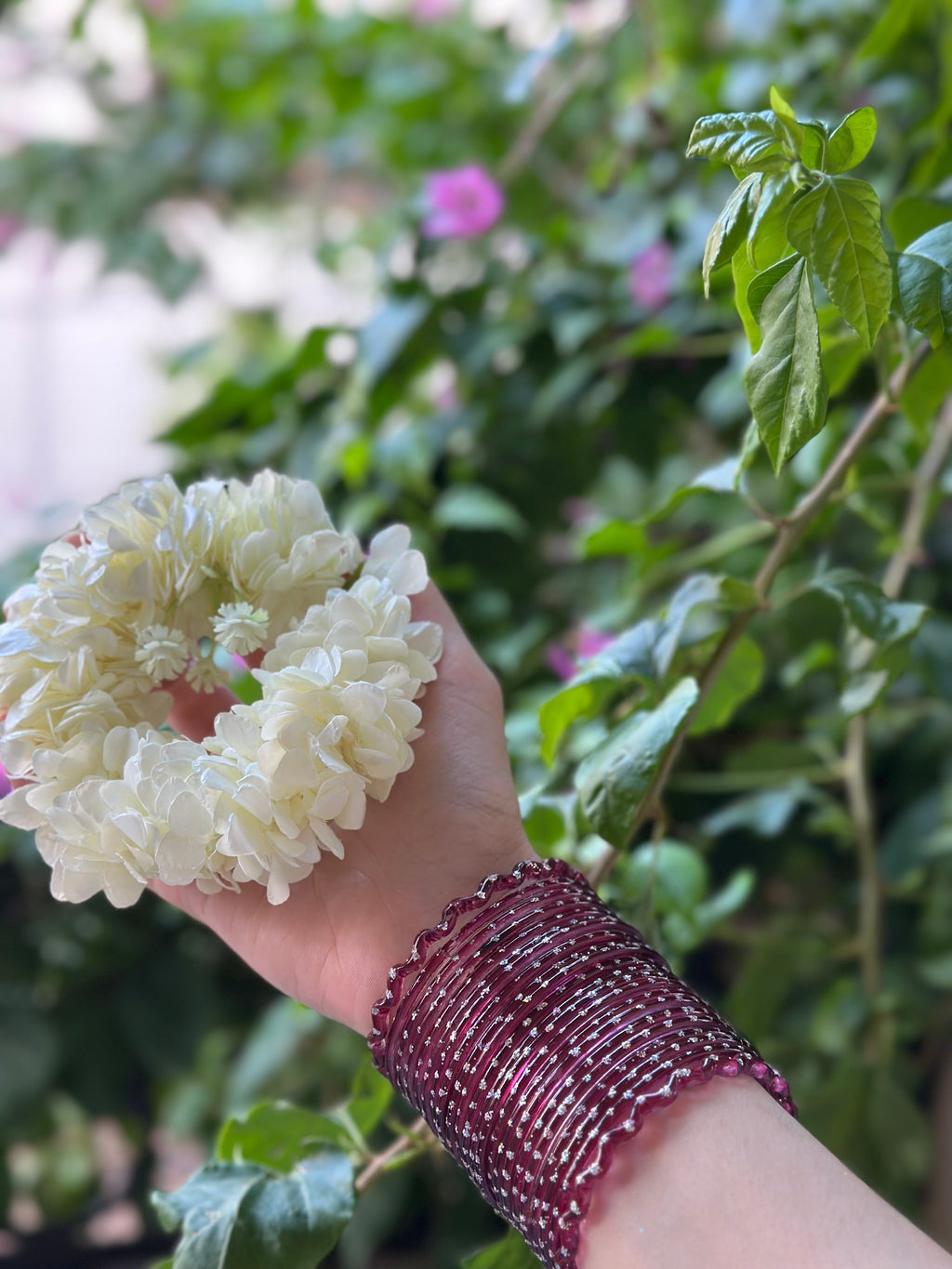 Raindrop bangle (6) maroon