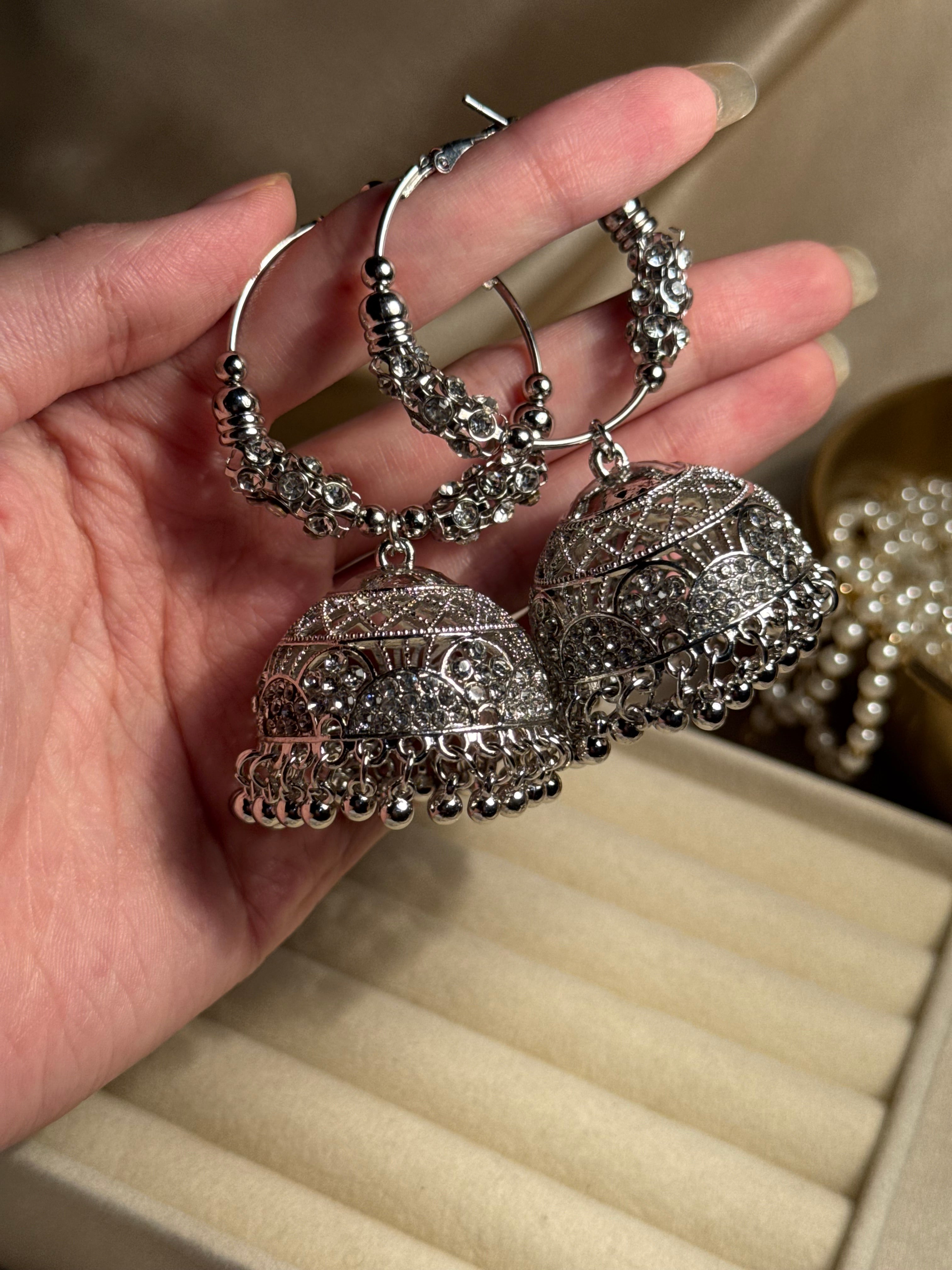 Bano Bali - silver with white beads 0.2