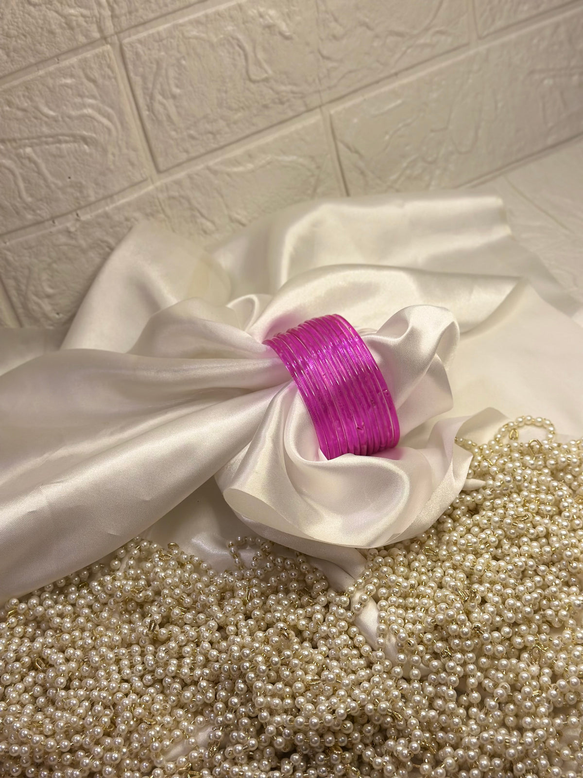 Glass bangles - Hot Pink - 12