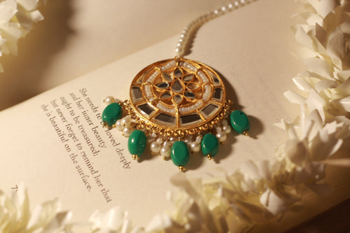 BN-15 Chand Bindi - Green
