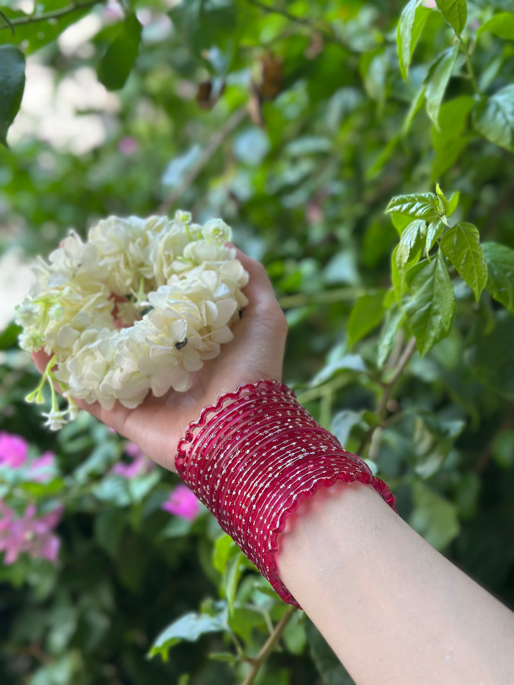 Raindrop bangle (6) red