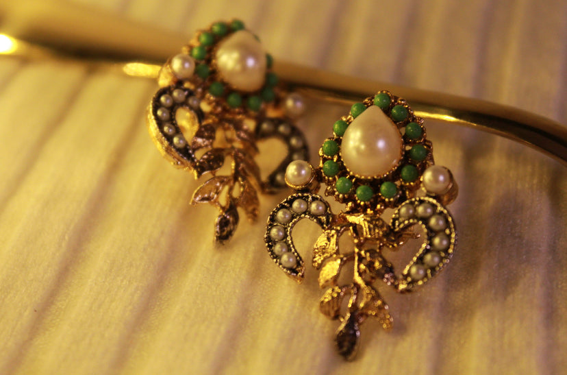 EFS-05  Gold Plated Crowns- Green Pearl