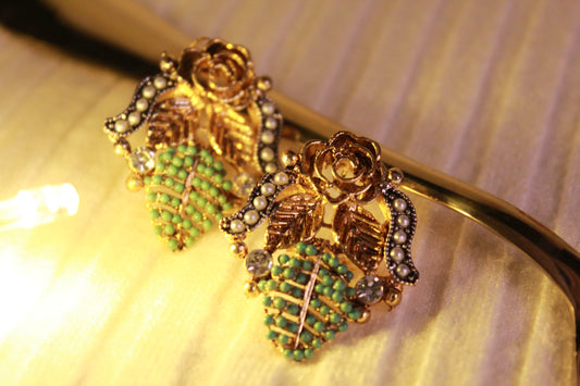 EFS-05  Gold Plated Rose - Green and White