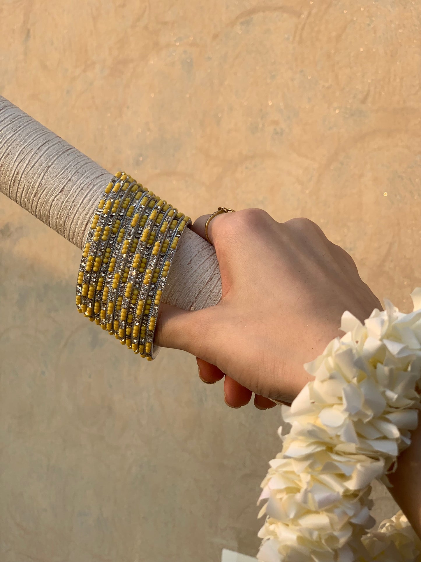 Neha Bangles (Yellow and silver )