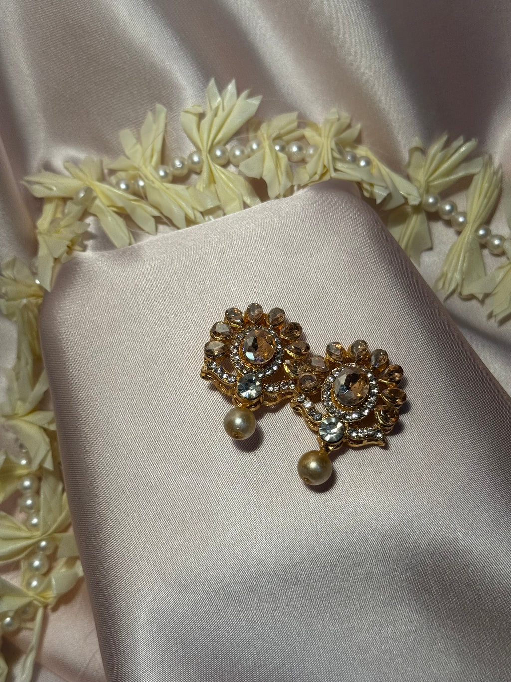 Mehrani earrings - gold - rozana collection