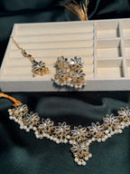 Gold booti Pearl Set