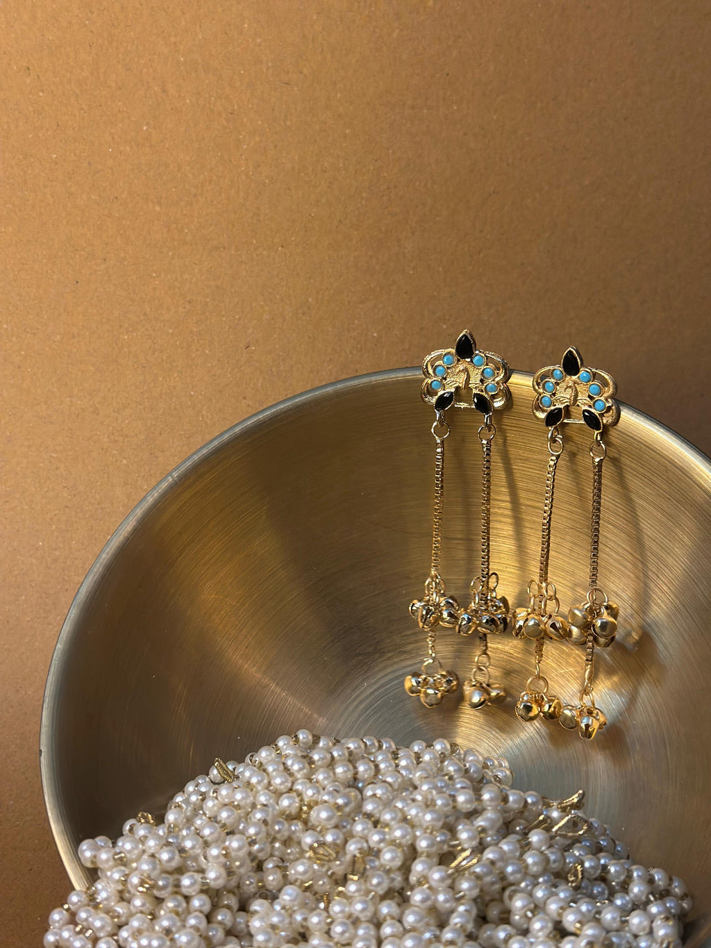 Patang (Gold sky blue and black)