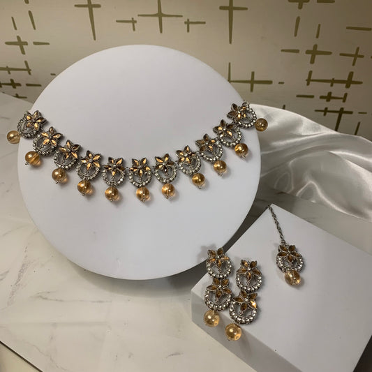 Nourah Set - Gold and Silver