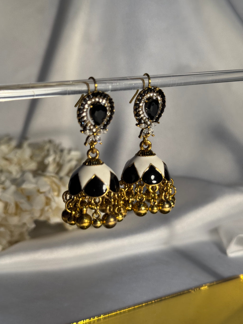 droplet bedazzled Rang-e-desi black and white