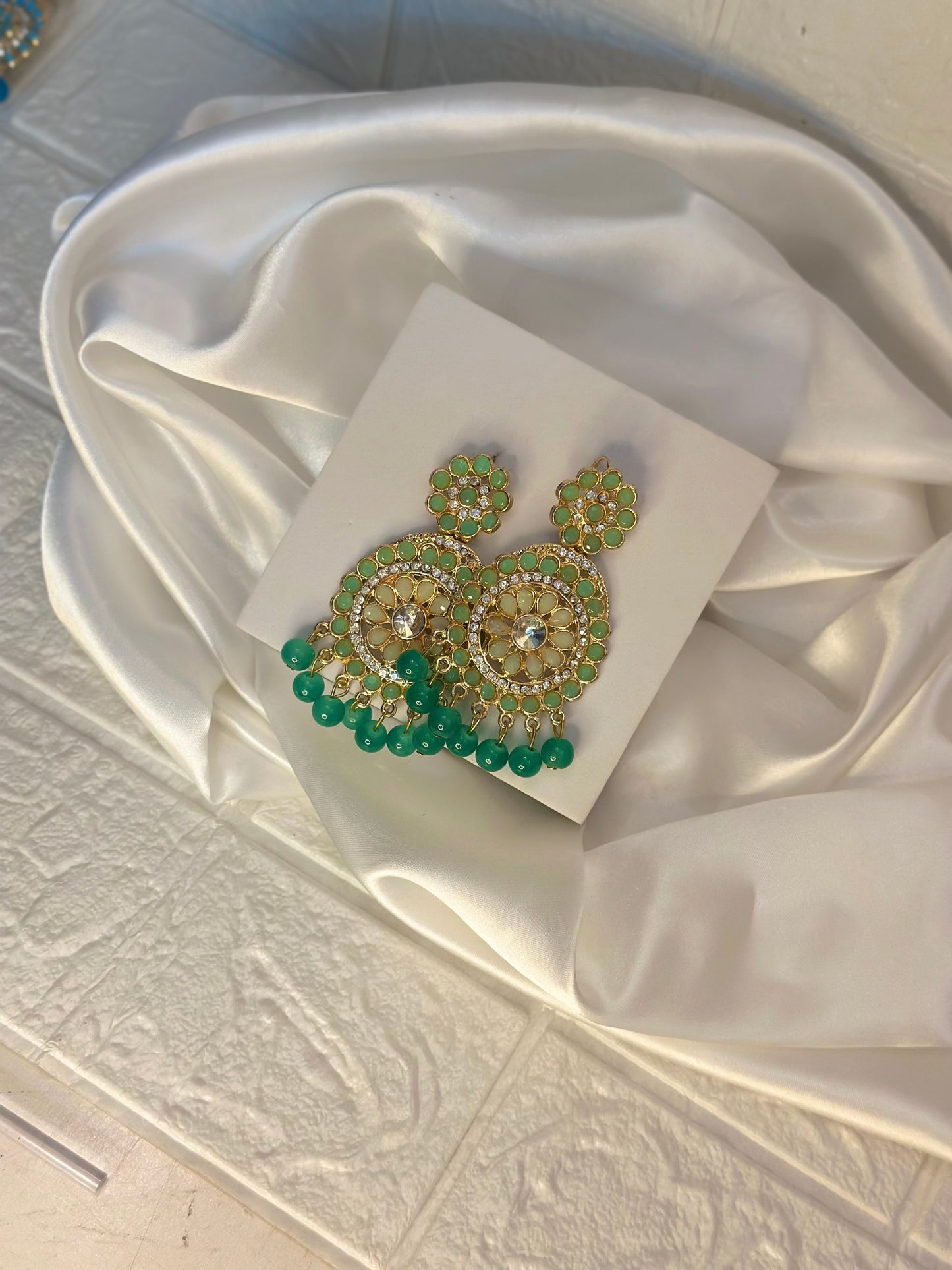 Mah-e-Noor (sea green)