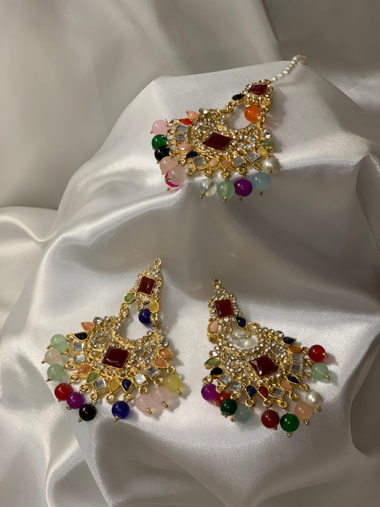 Earring and bindiya set - Rangeen