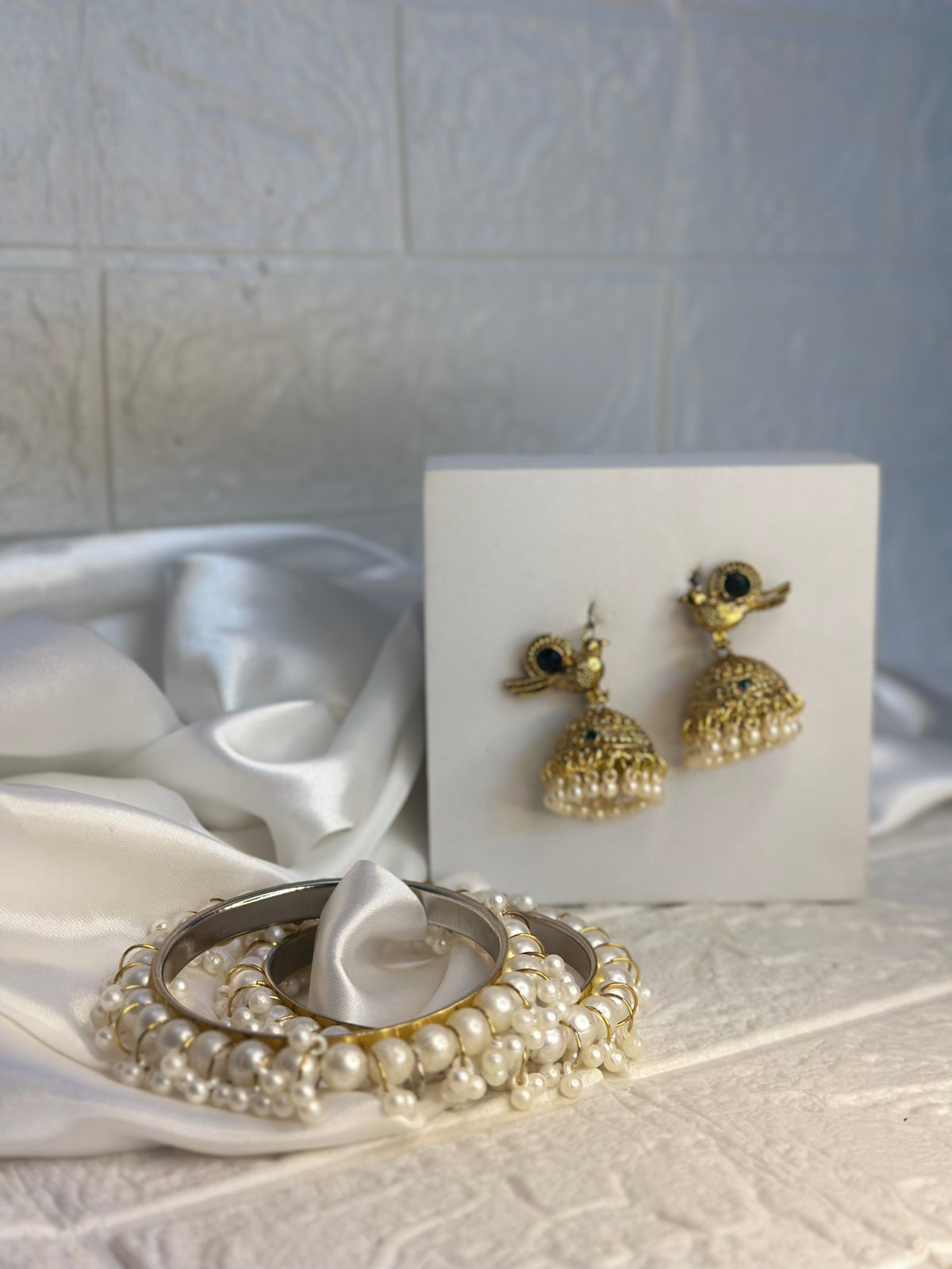 Chiriya katoori gold and green