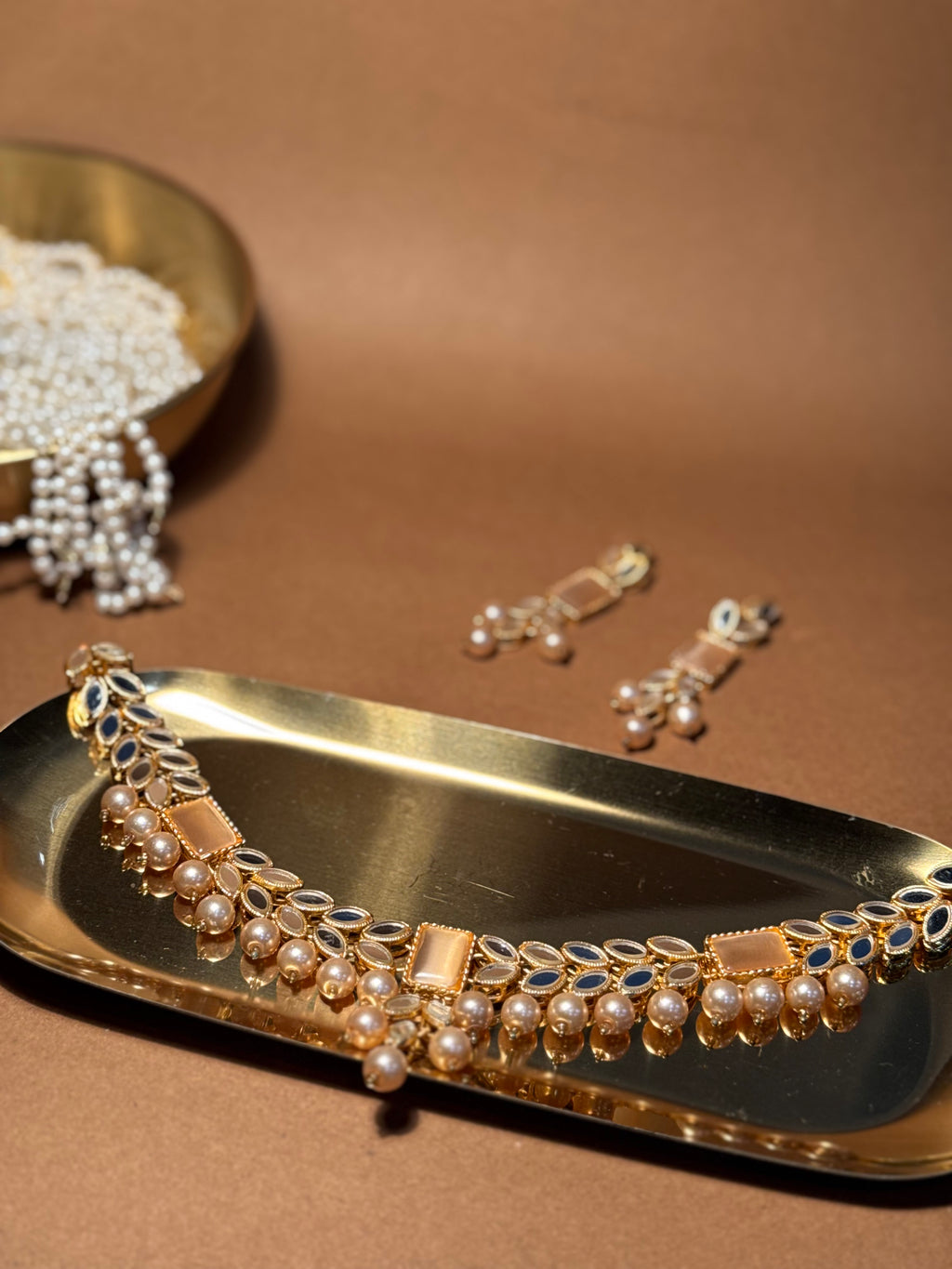Kundan sheesha - beige