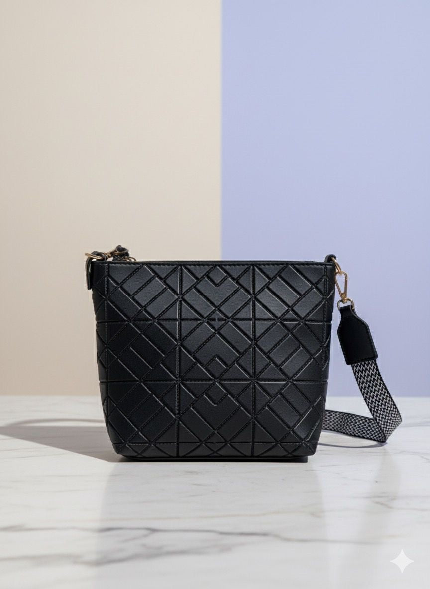 SW-013 Crossbody Bag - Black