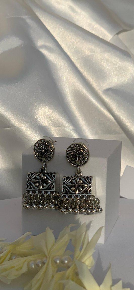 Silver Sultana