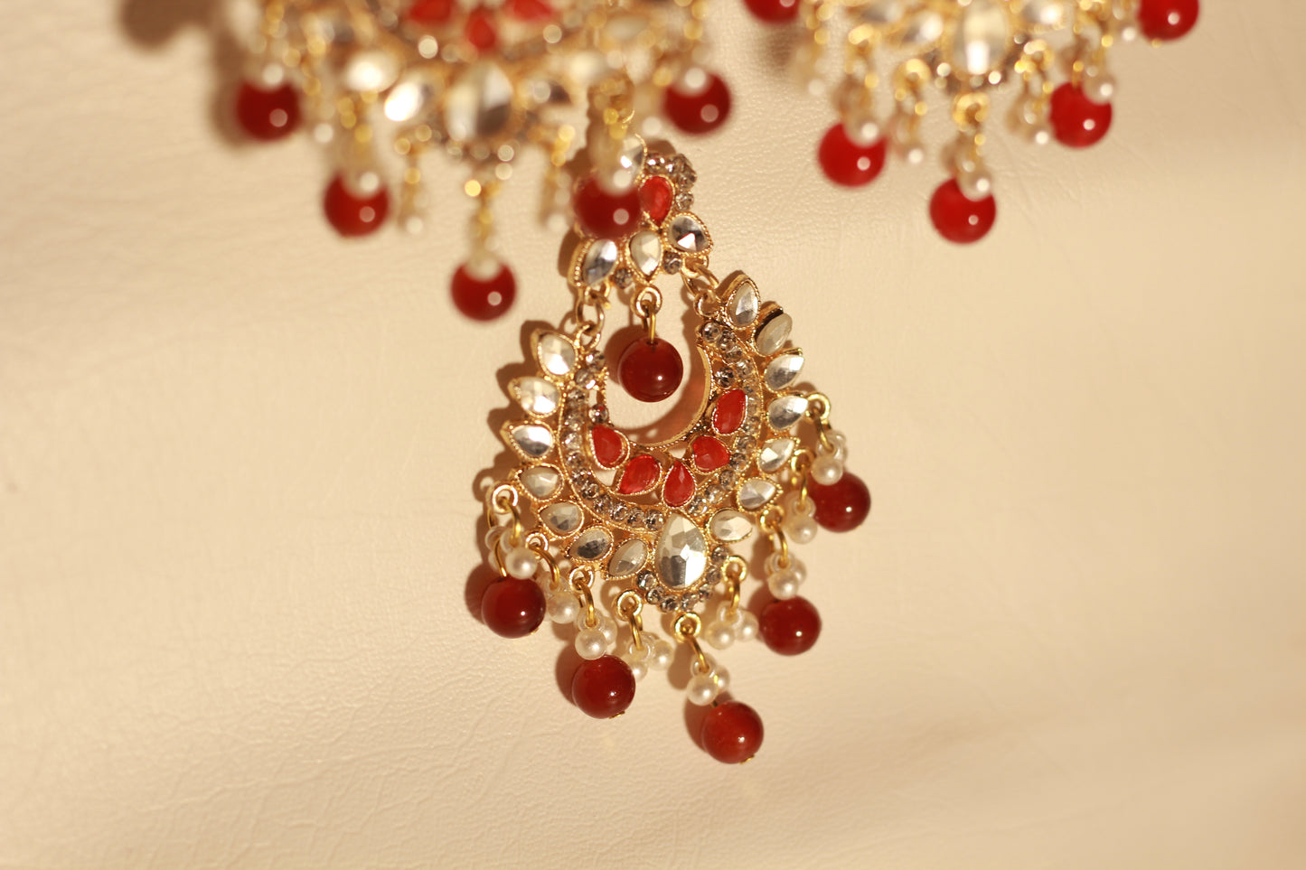 CDS-20 Kundan Kali - Earrings and Bindi set - Red