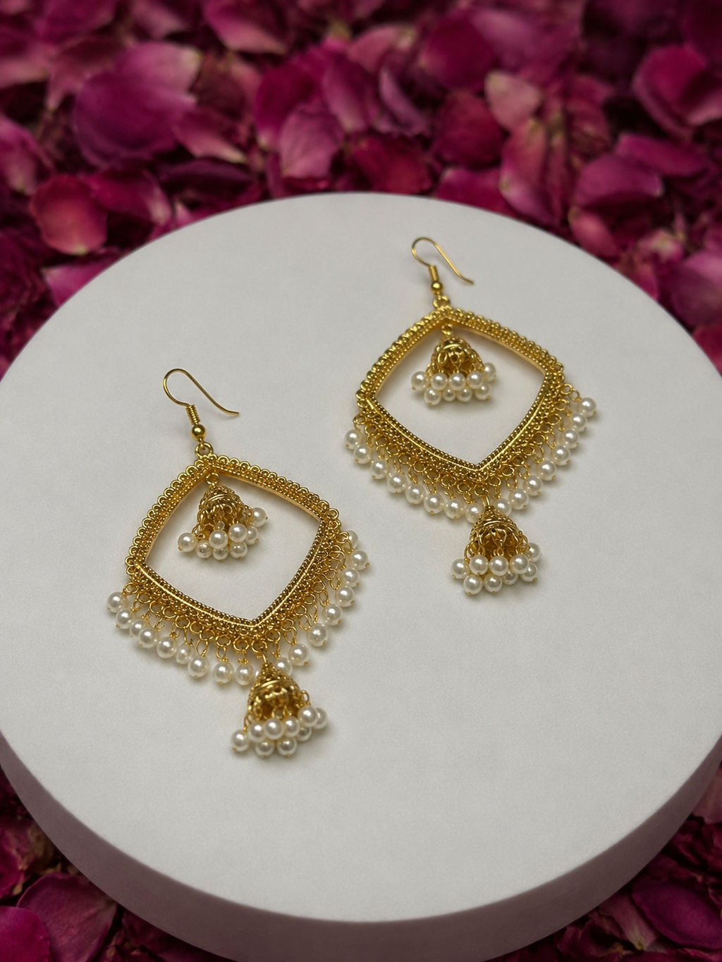 Dania gold collection