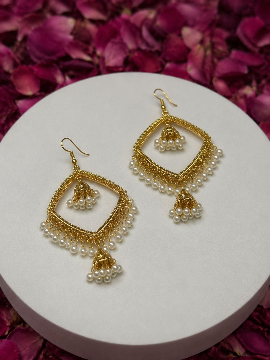 Dania gold collection