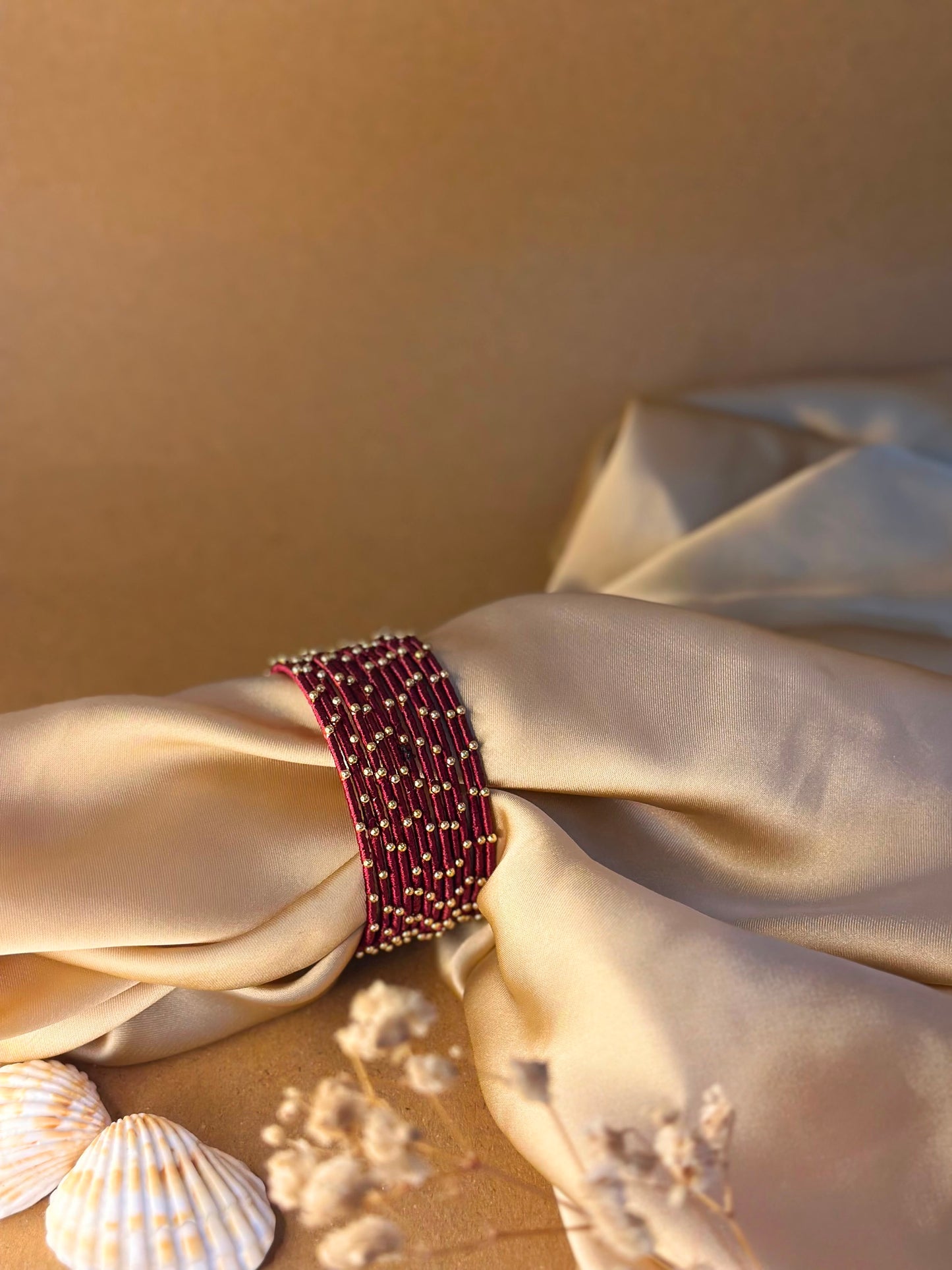 Dotted bangle 12 pcs - dark red
