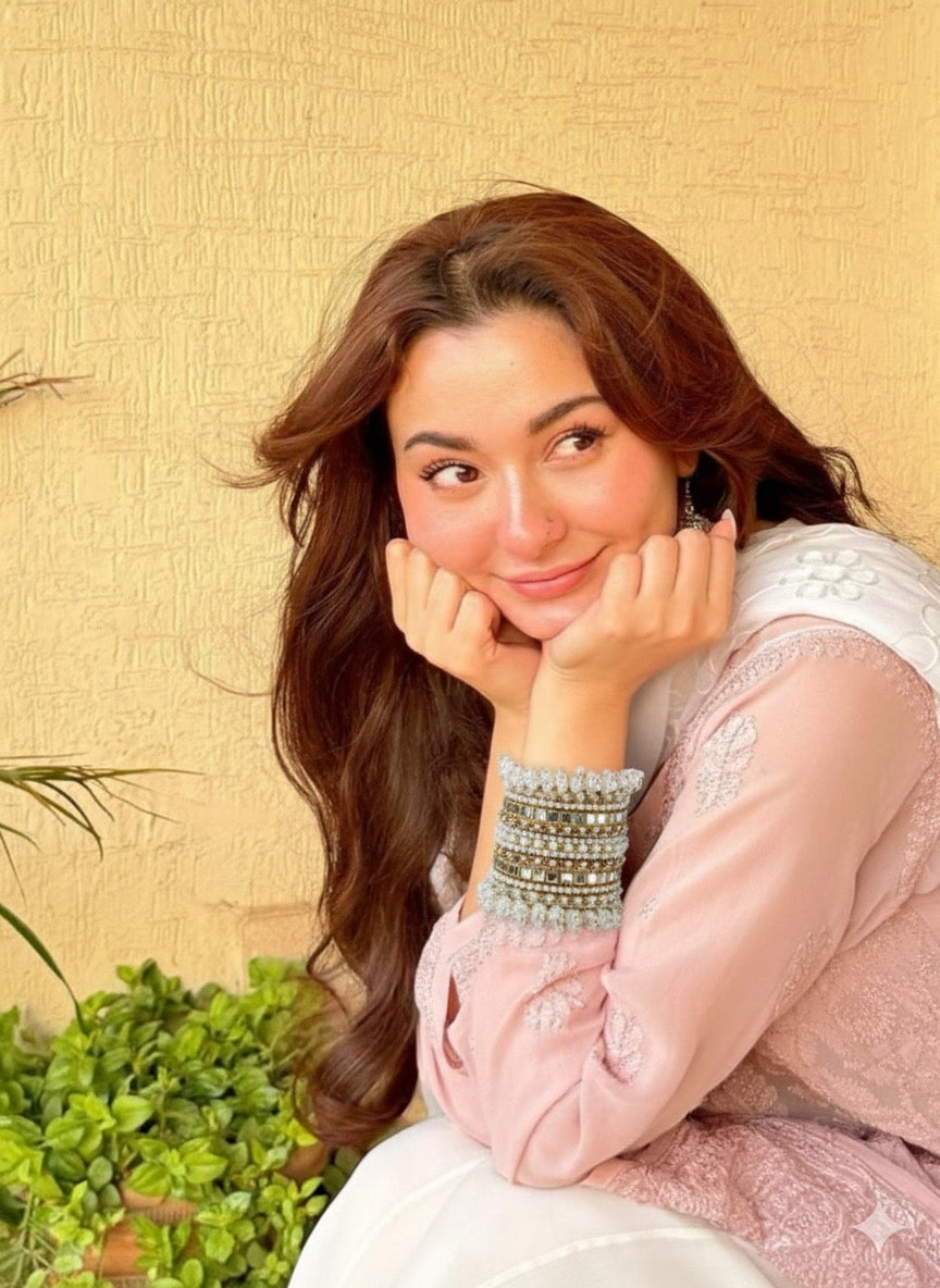 Moti Rani bangle set white