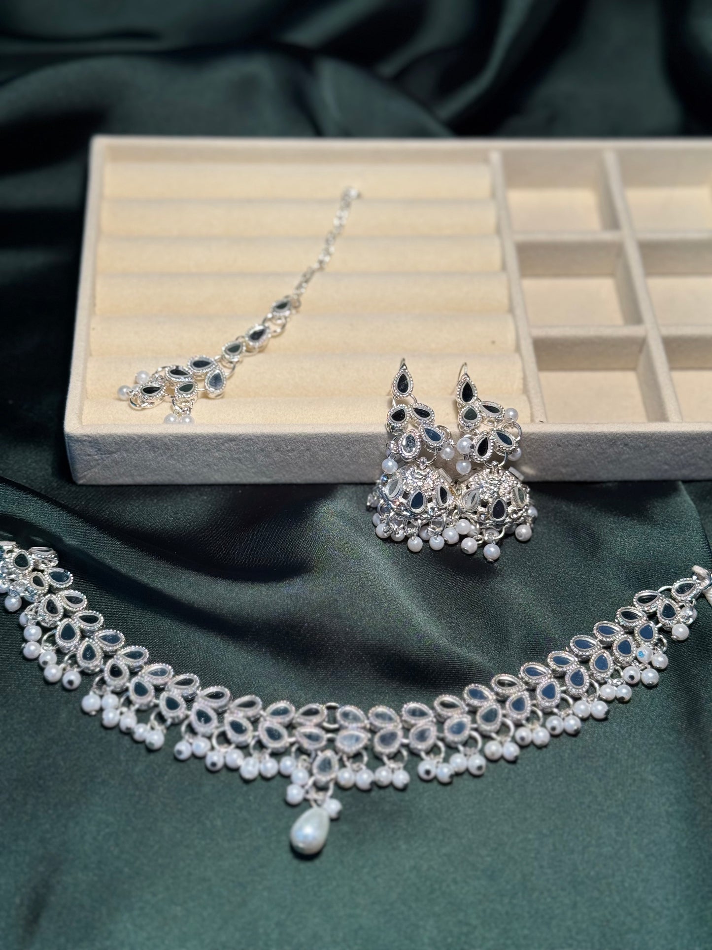 Sitara Pearl Set