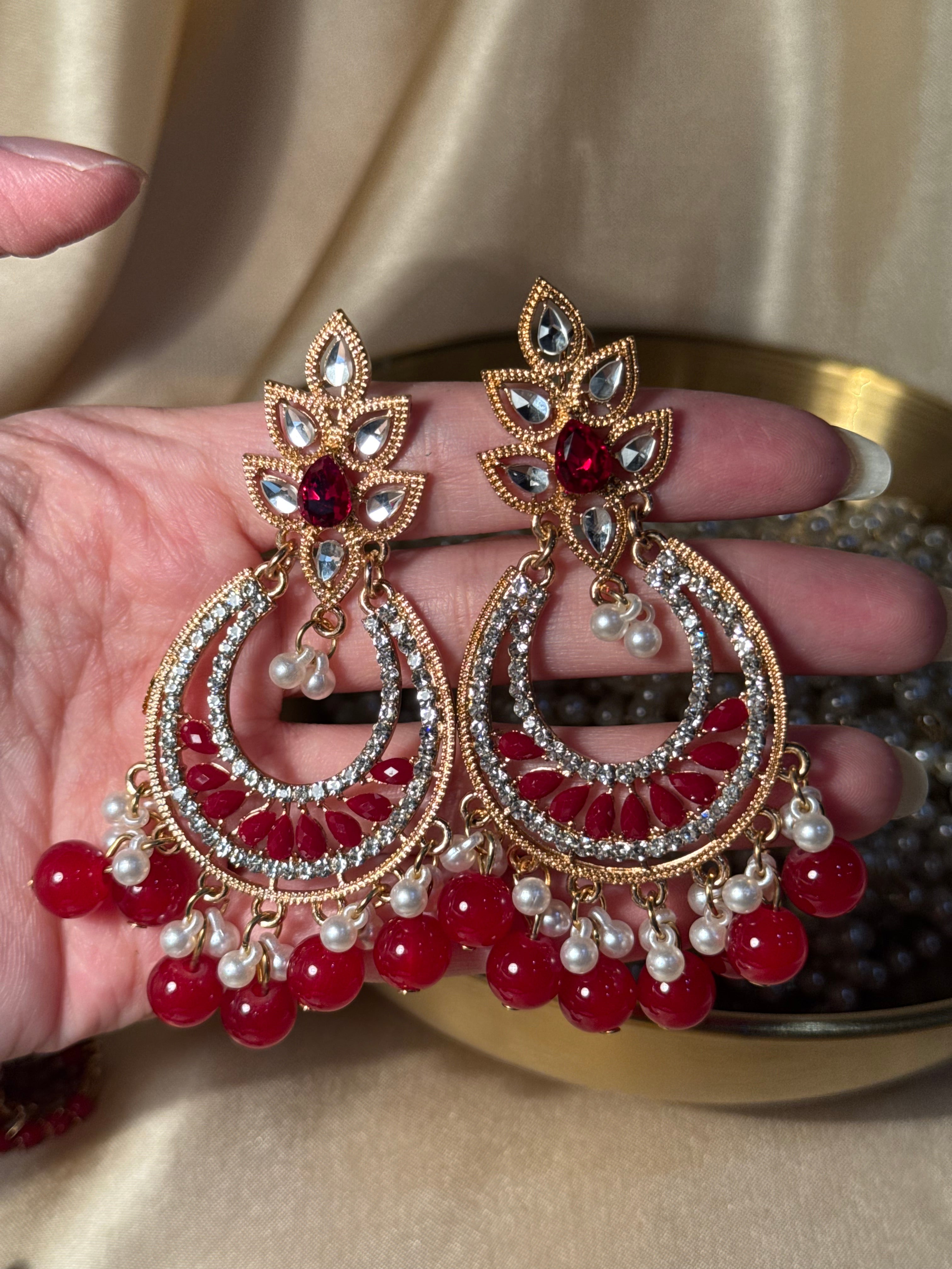 Mahpara earrings- maroon