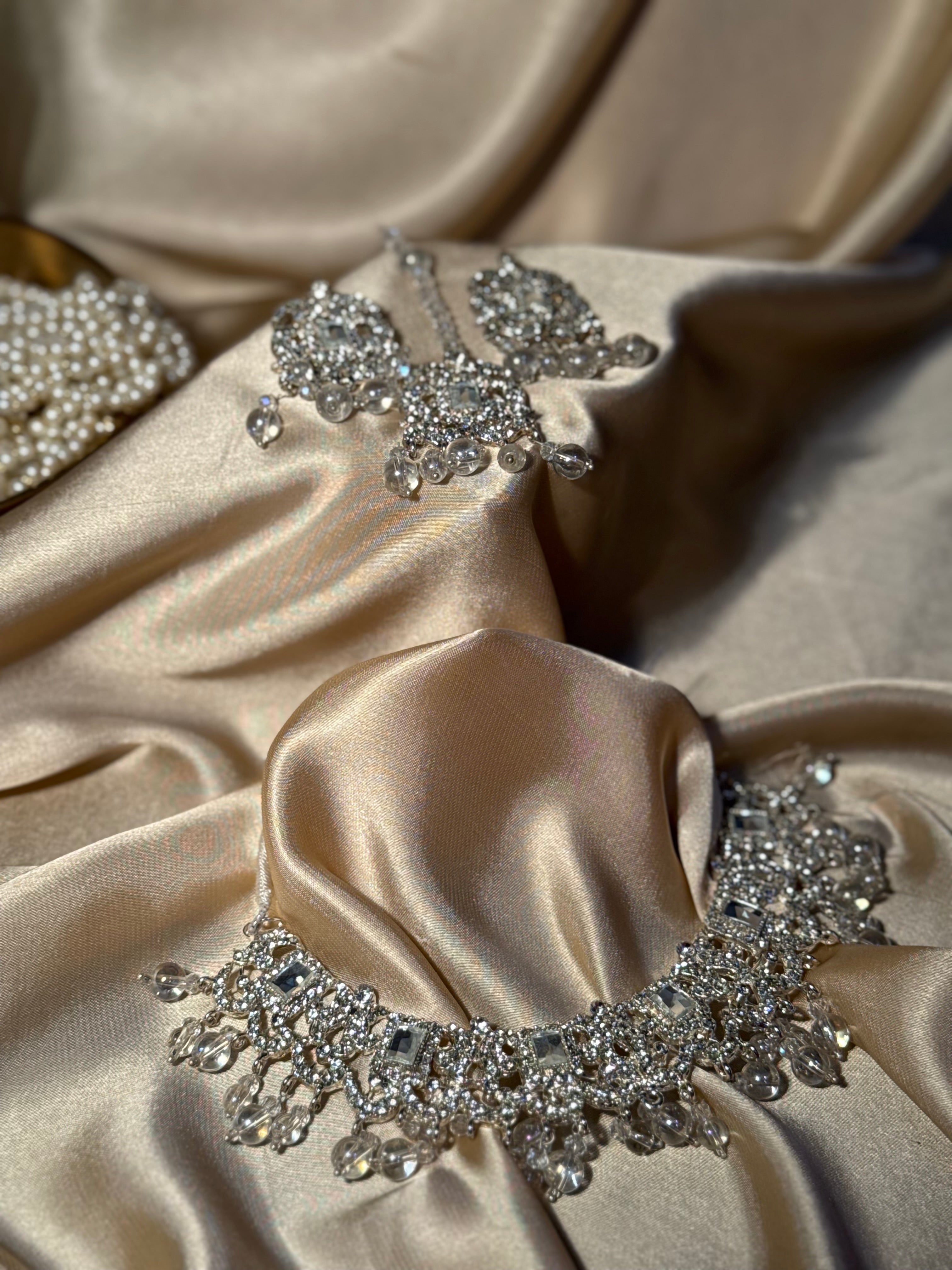 mahenur set - silver