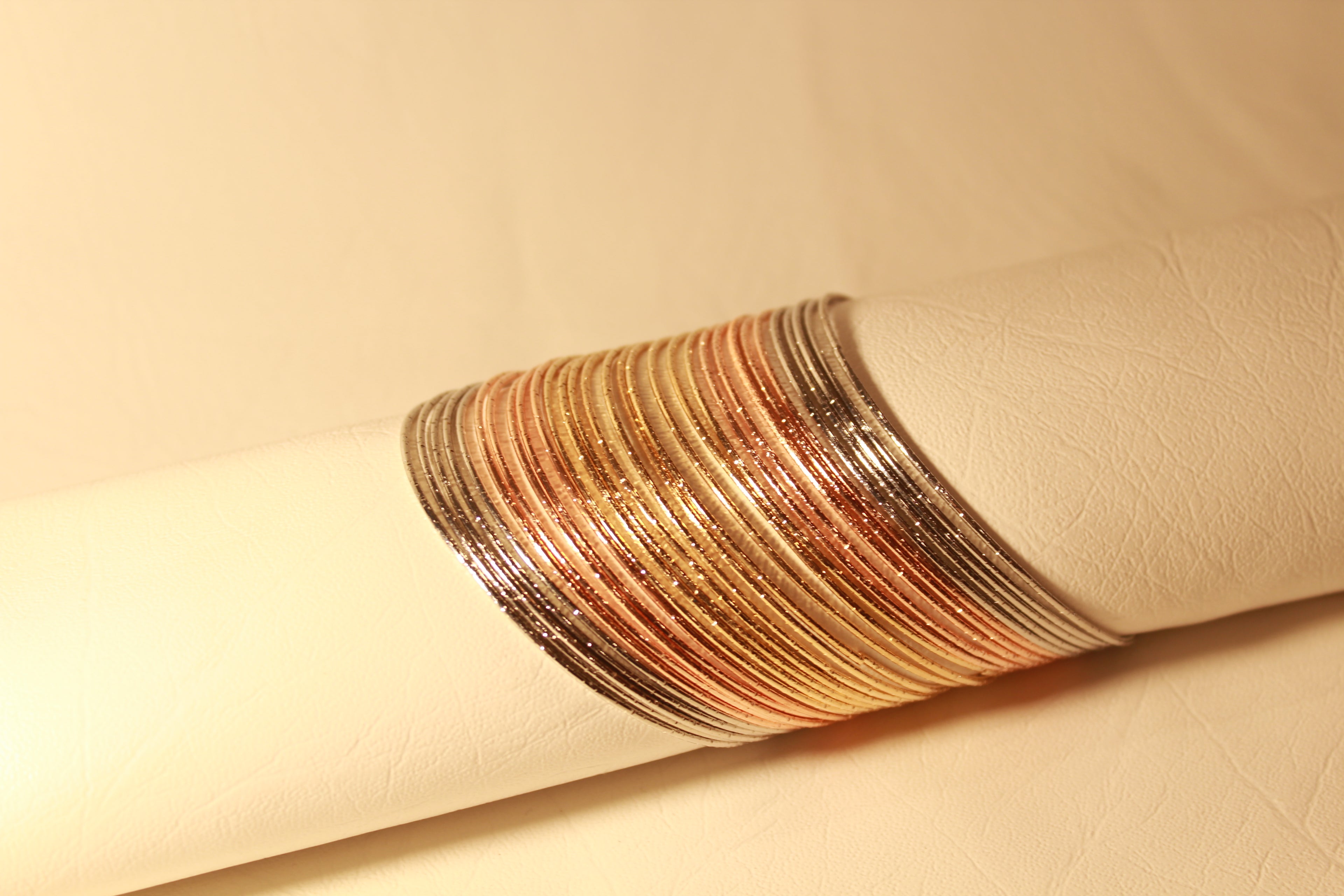 Bangles - Multi color - Gold, Silver, rose gold (30 Pieces)