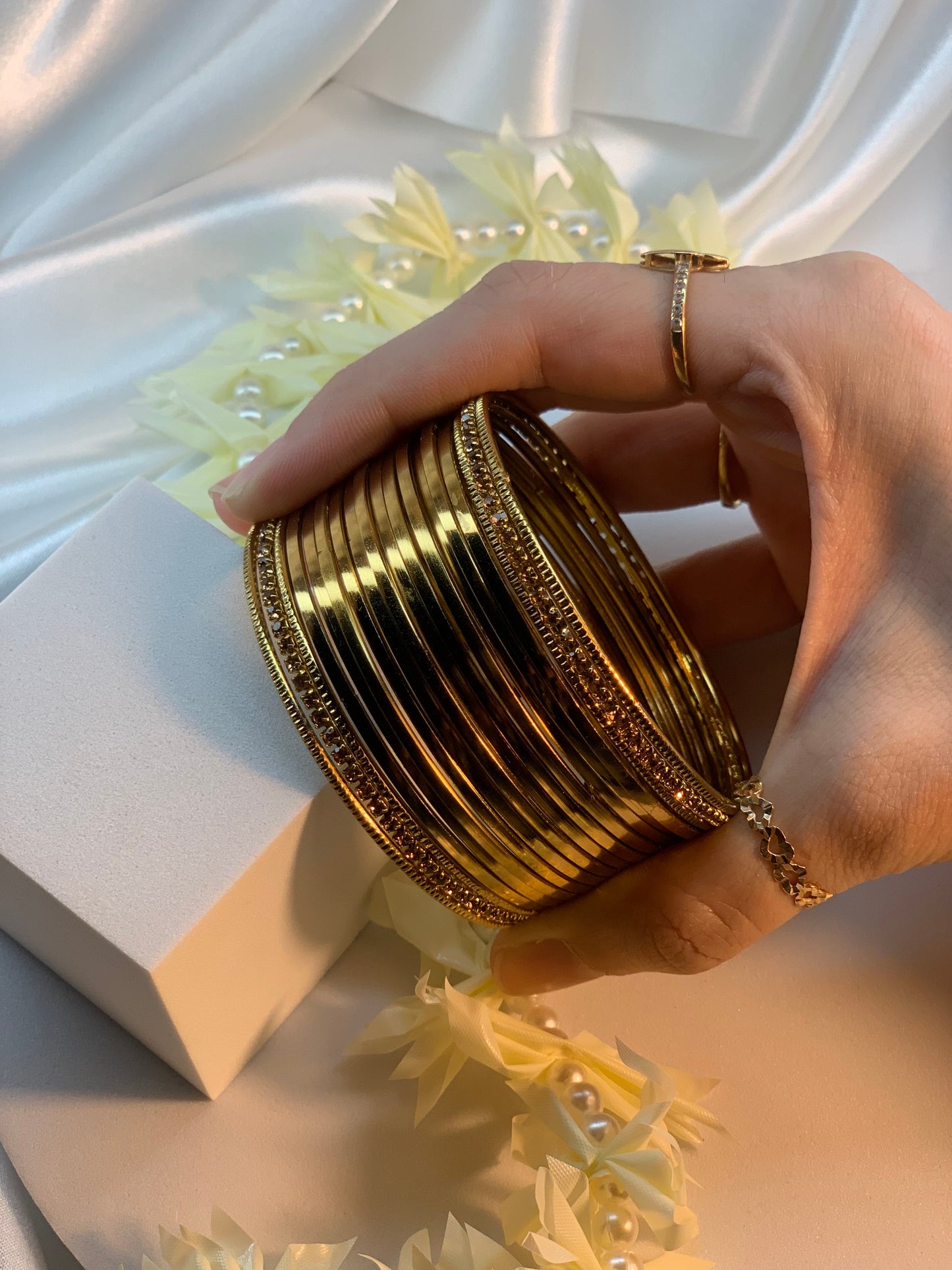 Bangles - Gold Set (18 Pcs)