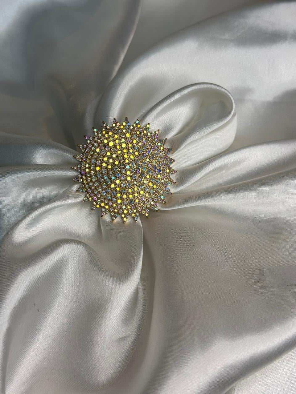 Gold crystal ring