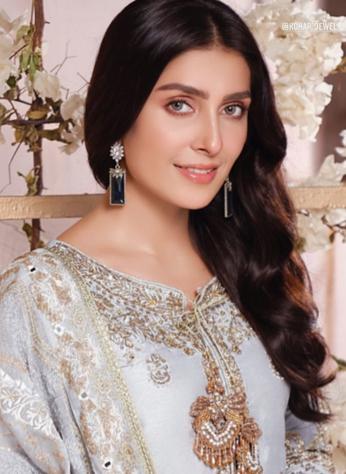 Rectangle half floral earrings gold- (Baharbano)