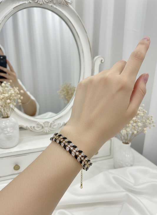 Double Boti Bracelet black(Sheharbano)