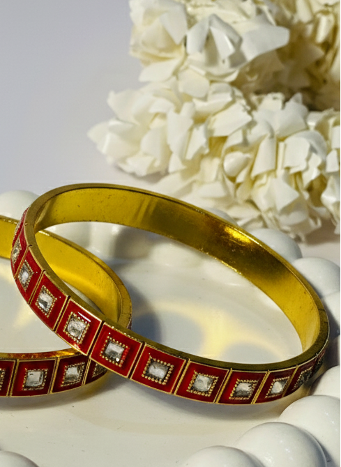 Karra- maroon gold