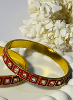 Karra- maroon gold