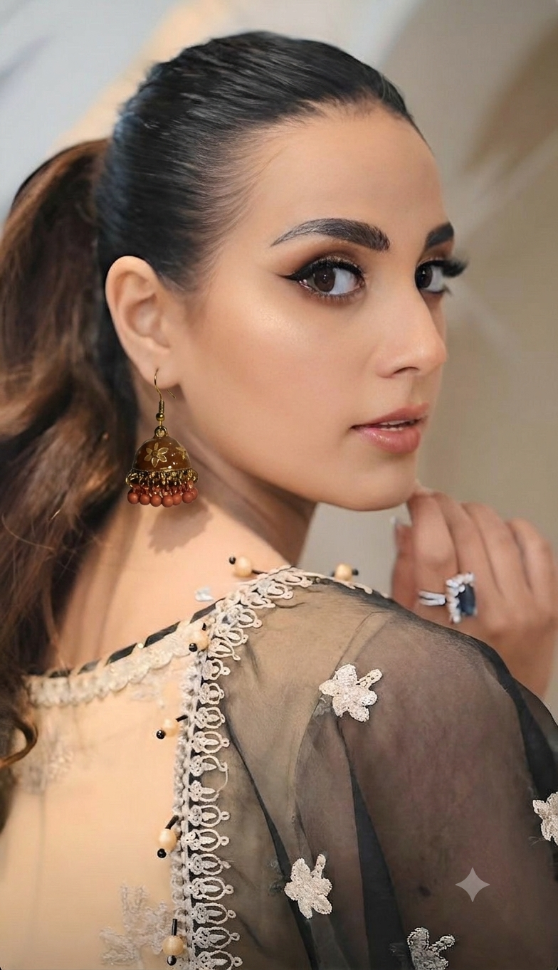 Alishba Jhumkay (Brown)
