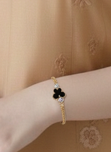 butterfly bracelet black and gold(Mahnoorbano)