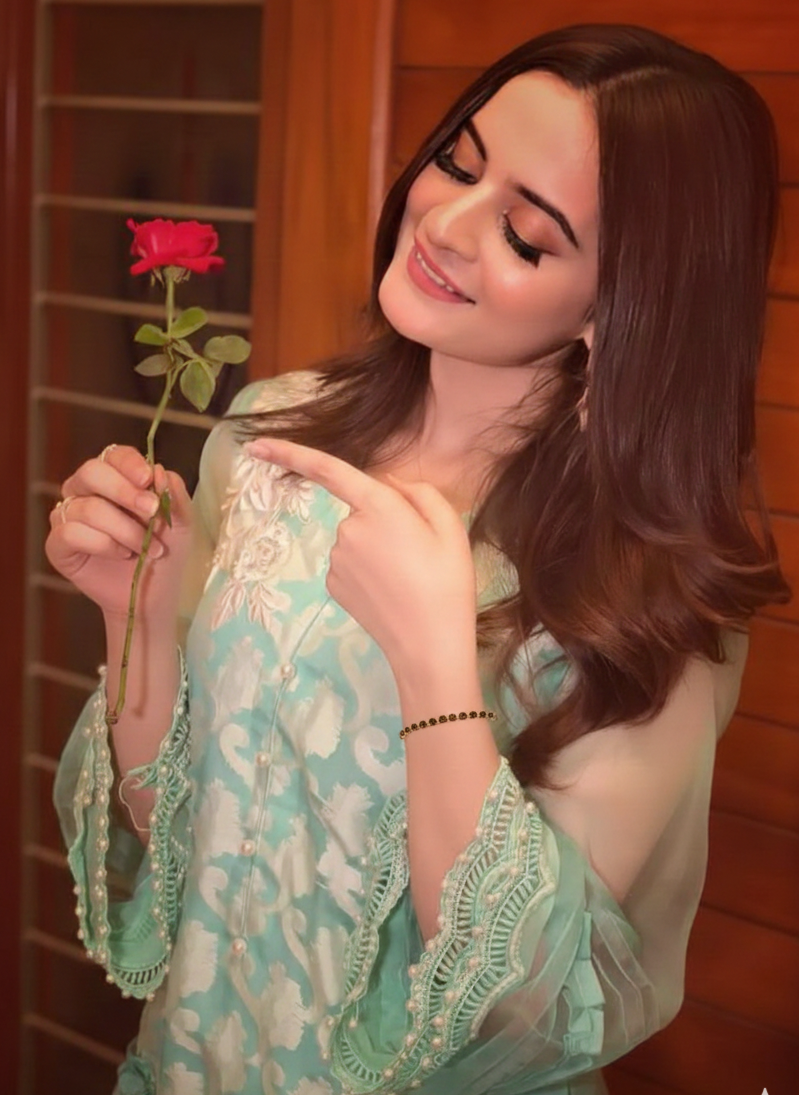 Beaded Prism bracelet-copper(Mahnoorbano)