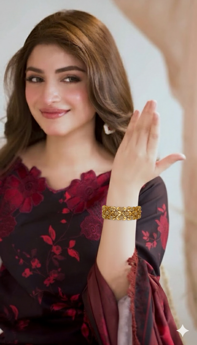 mahenur karra bracelet - Gold