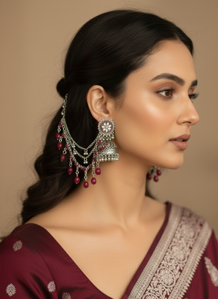 Gol phool teen lari saharay with maroon beads (Mahbano)