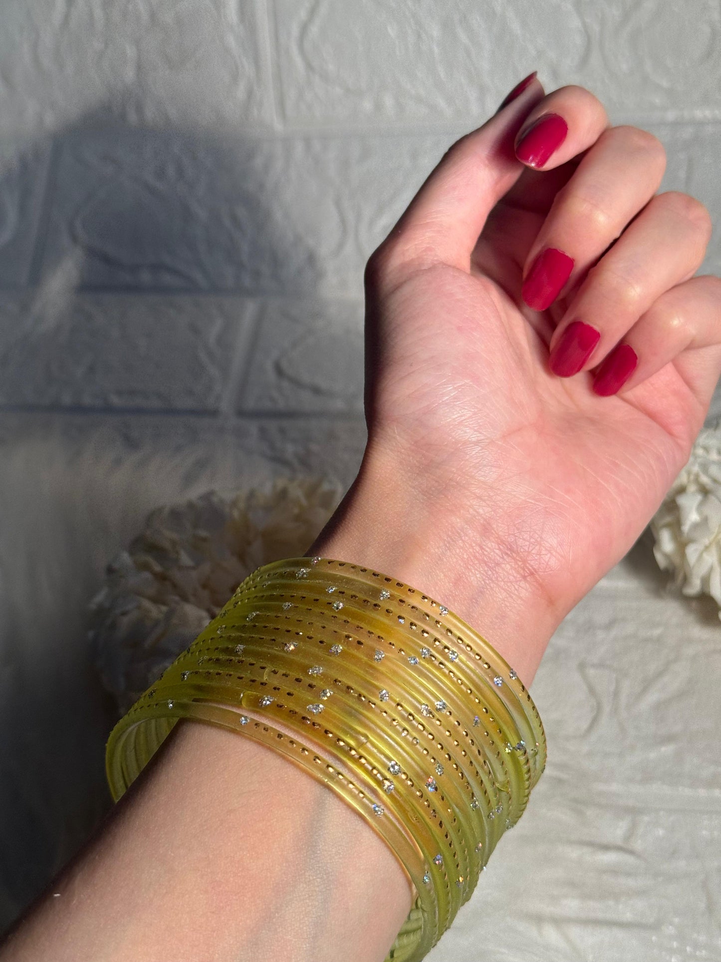 Raindrop bangle (4) - light yellow