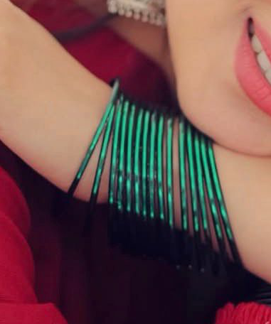 Green glass bangles-12 (Aik darjan)