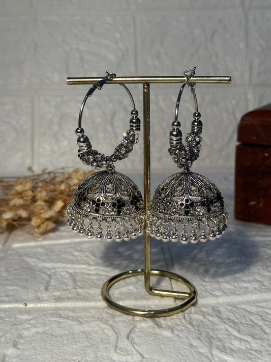 Bano Bali - silver with black beads