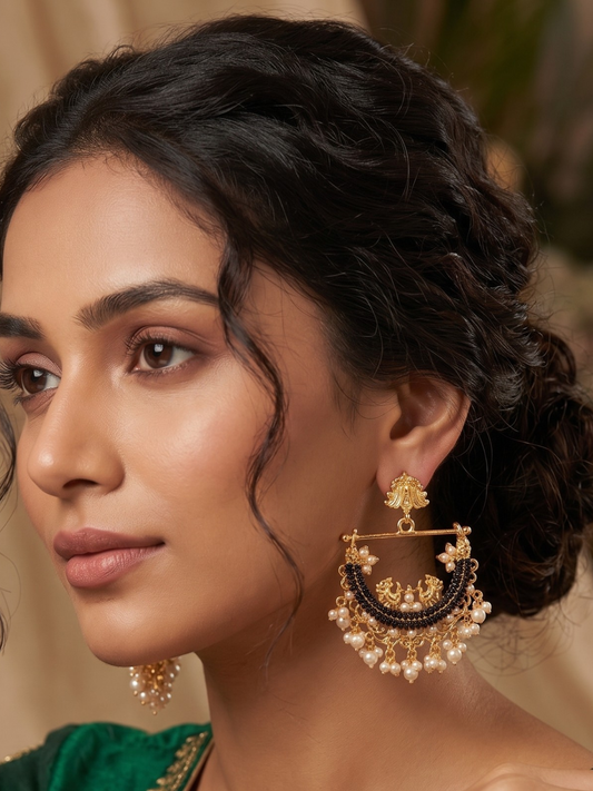 Peacock Earrings - Black