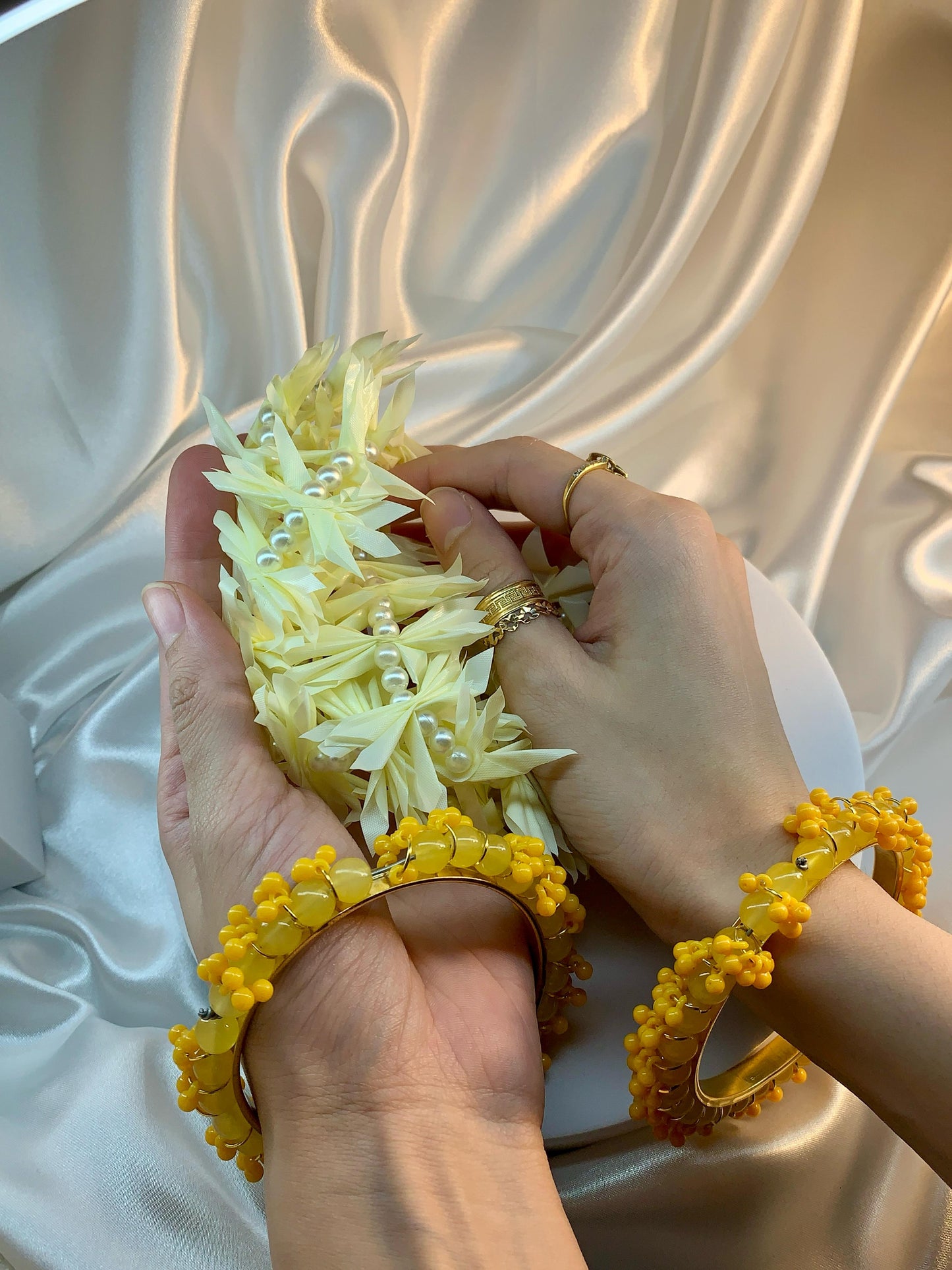 BDS-18 Pearl Beaded Bangles (Yellow)