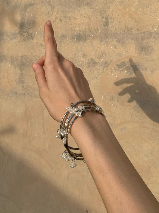 BDS-18 Silver Pearl Beaded Bangles