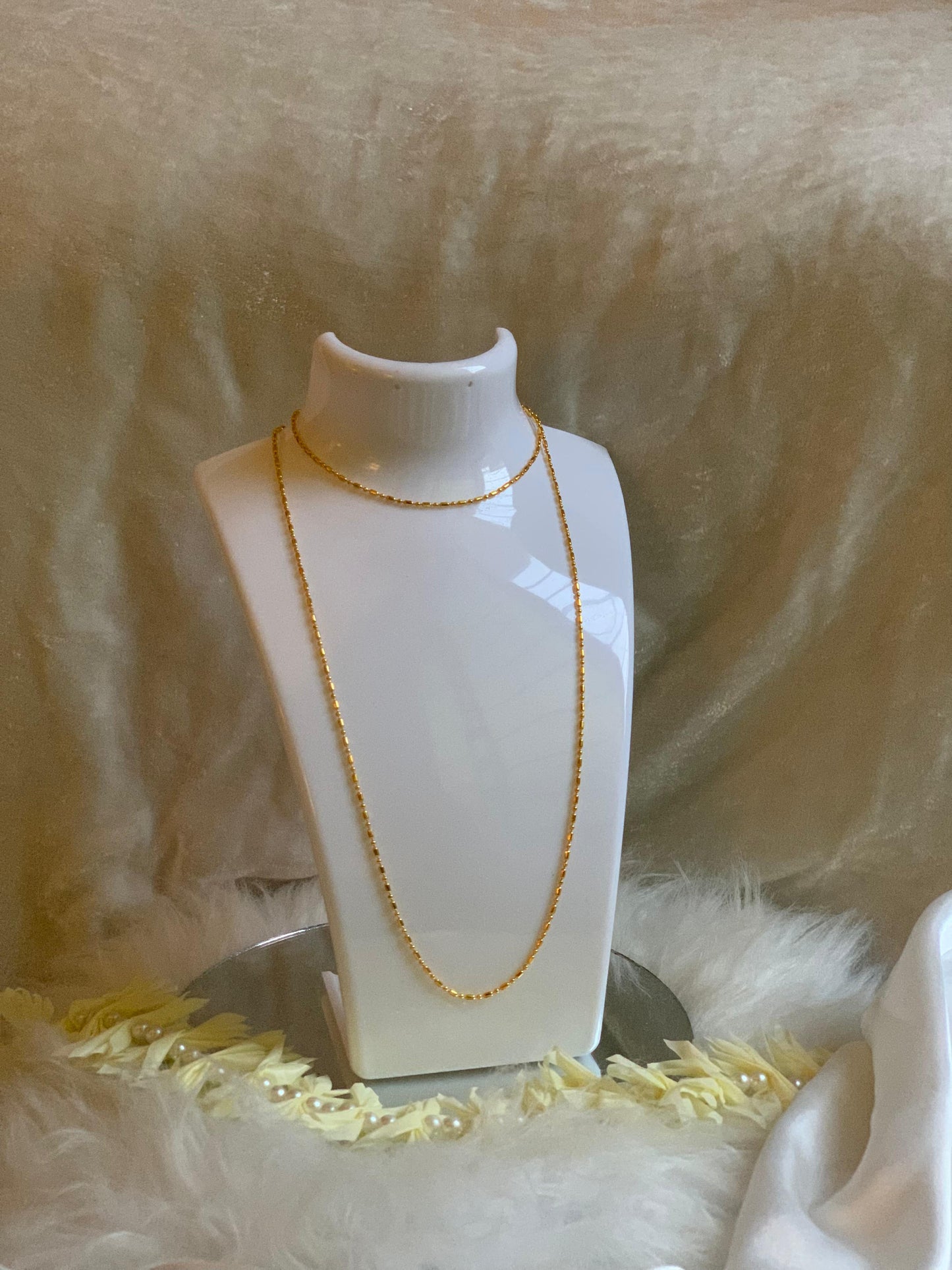 C-04 Delicate Chain