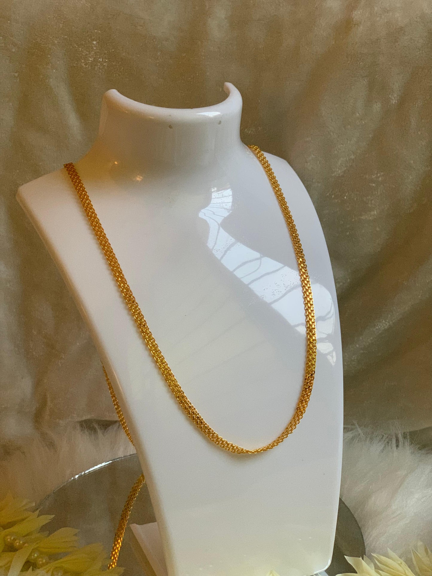 C-04 Flatted Medium Length Chain