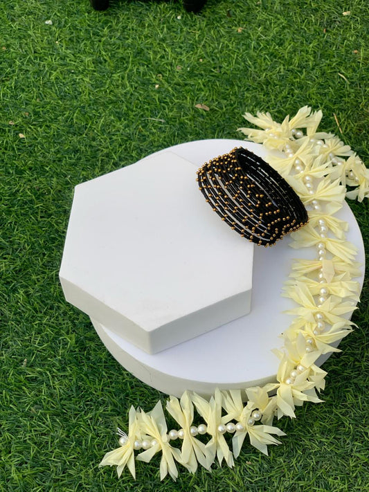 Dotted Bangles - Black  (12 Pcs)