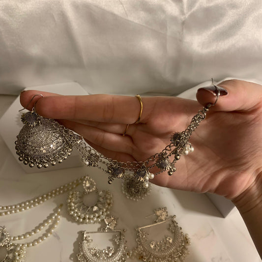 Saharay aur Katoori Jhumki
