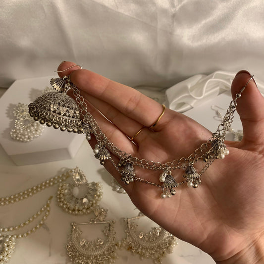 Saharay aur Katoori Jhumki